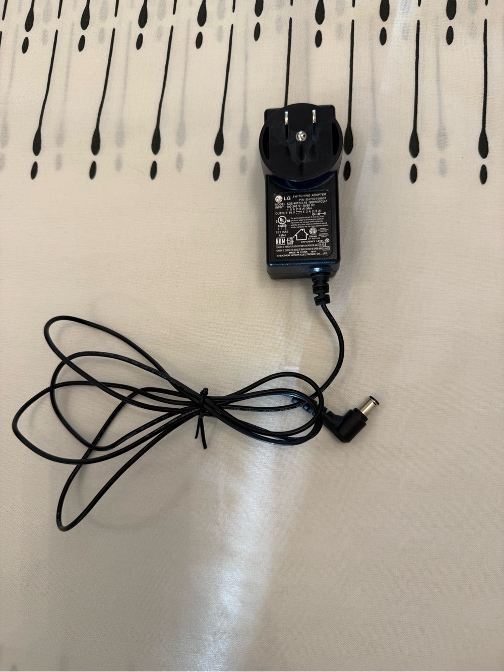 LG Black Switching Adapter Charger with Attached Cable